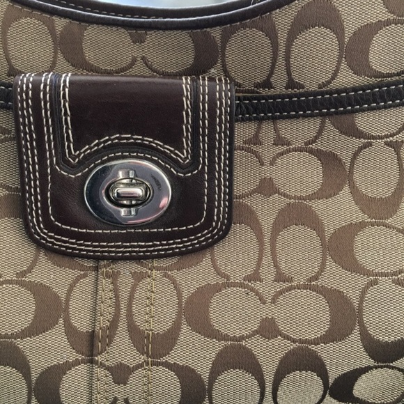 Coach Signature Purse with Wallet Set - Picture 10 of 10